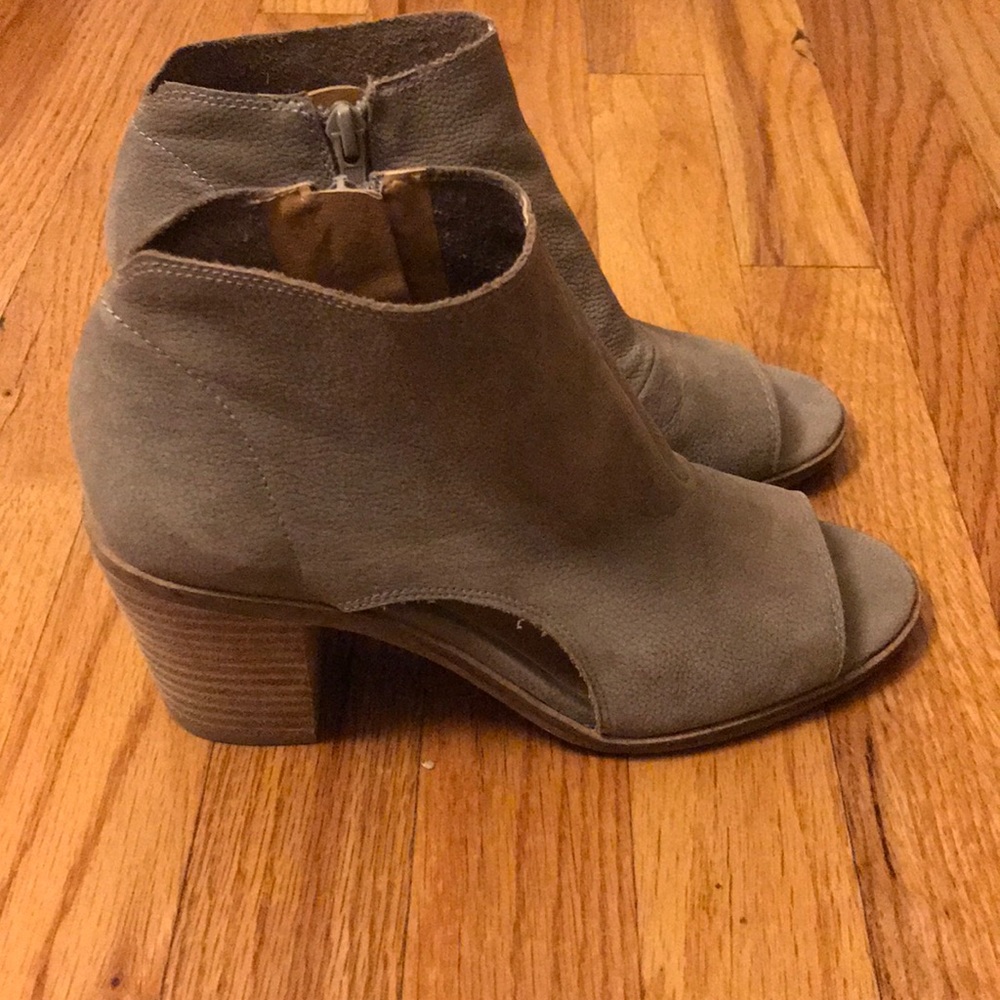 Lucky Brand Heeled Sandals